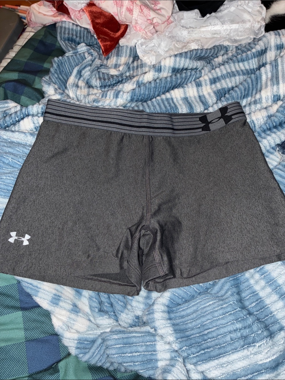 Under Armour Women's Charcoal Gray Athletic Bike Shorts